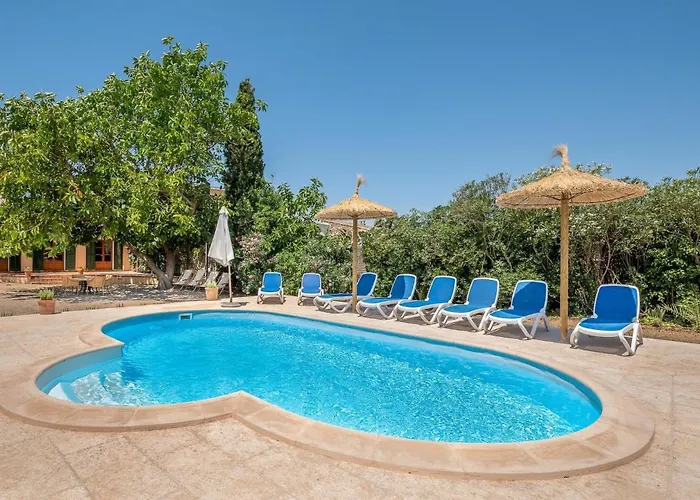 Ferienhaus Mit Privatpool Fuer 8 Personen Ca 240 Qm In Cas Concos Des Cavaller, Mallorca Suedostkueste Von Mallorca