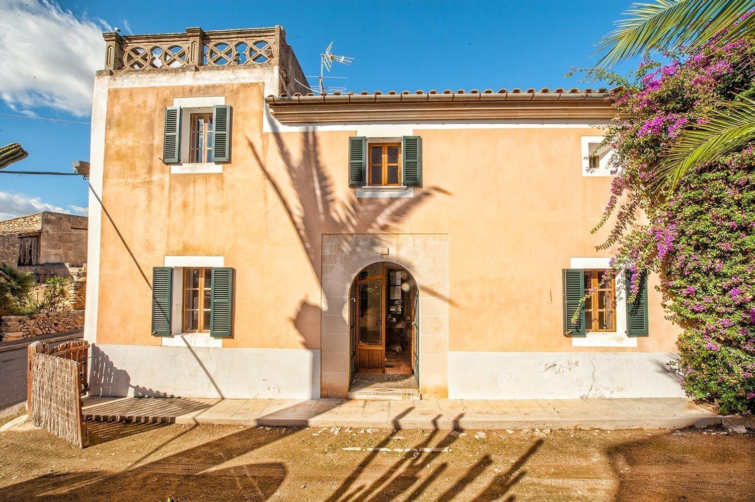 Mit Privatpool Fuer 8 Personen Ca 240 Qm In Des Cavaller, Mallorca Suedostkueste Von Mallorca Cas Concos