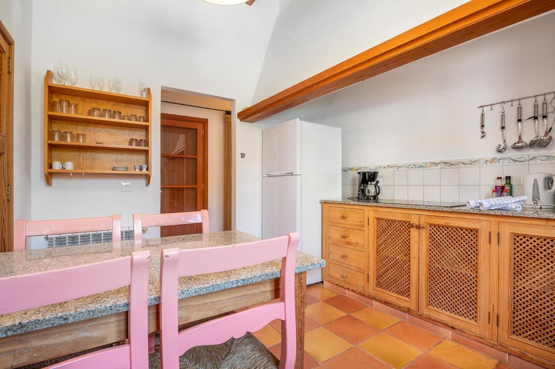Mit Privatpool Fuer 8 Personen Ca 240 Qm In Des Cavaller, Mallorca Suedostkueste Von Mallorca Holiday home *